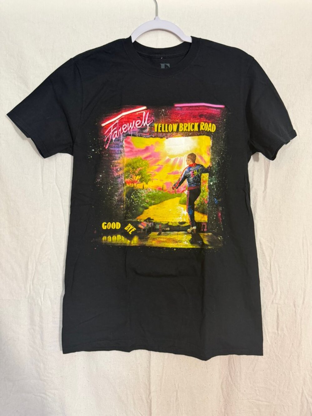 Elton John Farewell Tour Tee Shirt Medium